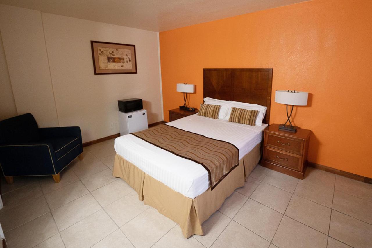 Stay Inn Suite Stockton Ngoại thất bức ảnh
